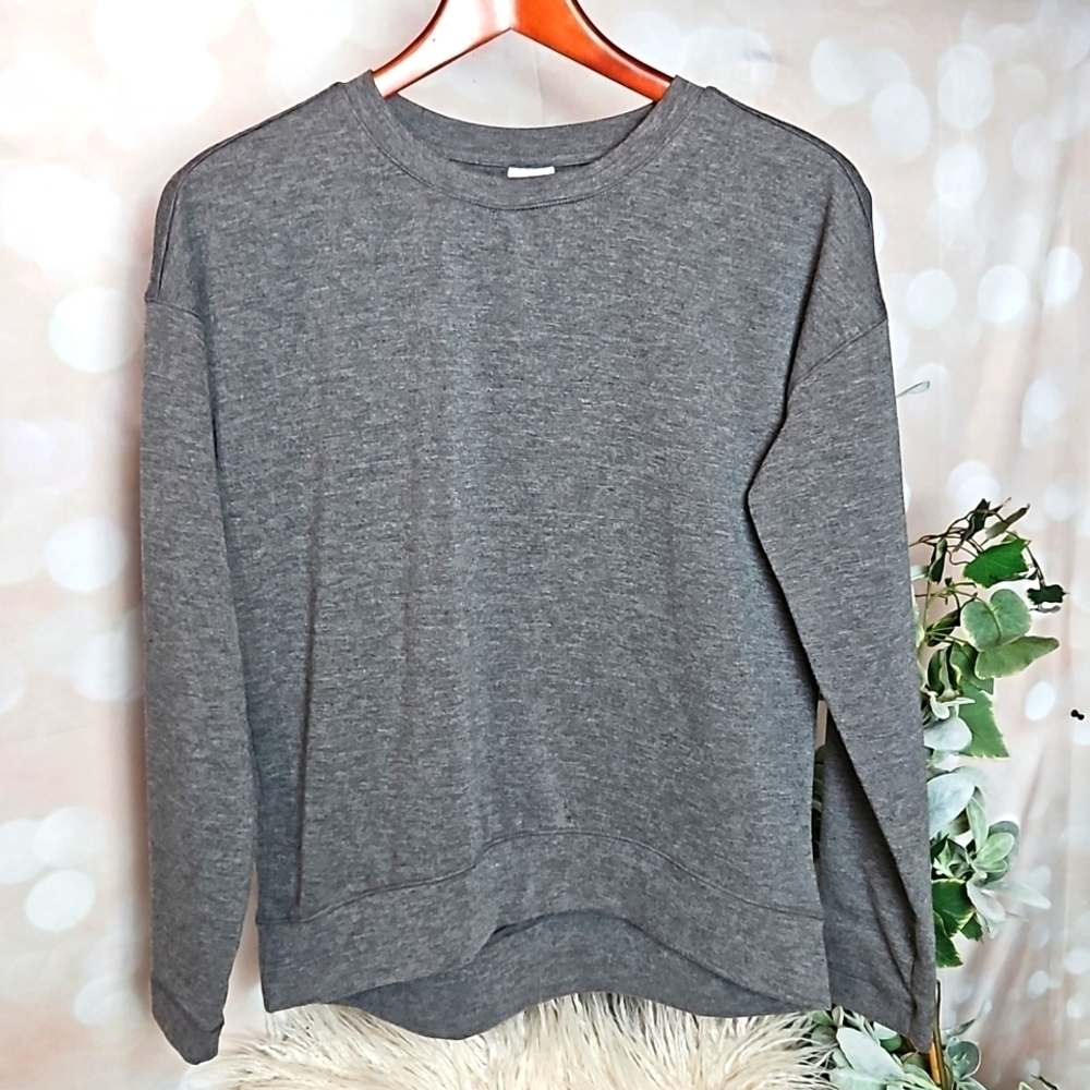 Avia | Gray Hi Low Sweatshirt Medium